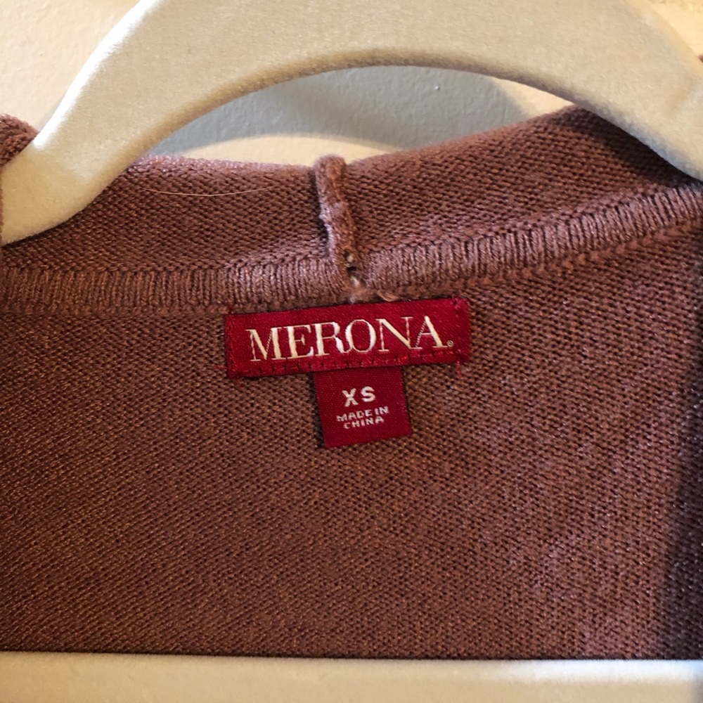 🍁3/$25🍁. Hooded cardigan with removable belt - Picture 3 of 9